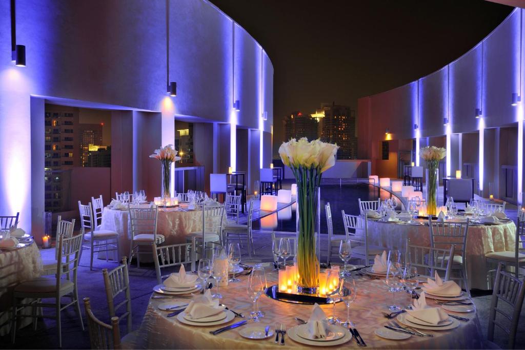 JW Marriott Hotel Marina photo