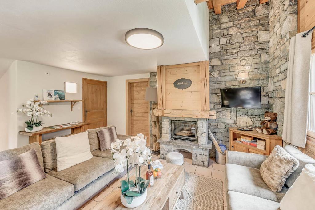 Posedenie v ubytovaní Chalet Josephine - Chalet - 108m² - 5 chambres, 5 salles de bain MAE-2024