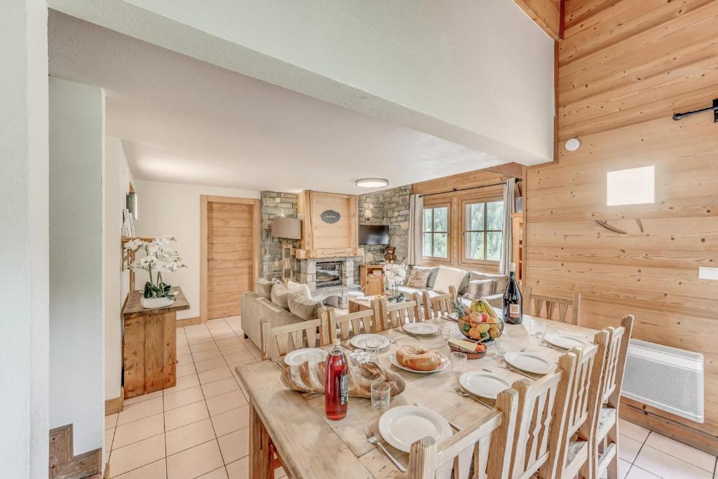 Nápoje v ubytovaní Chalet Josephine - Chalet - 108m² - 5 chambres, 5 salles de bain MAE-2024