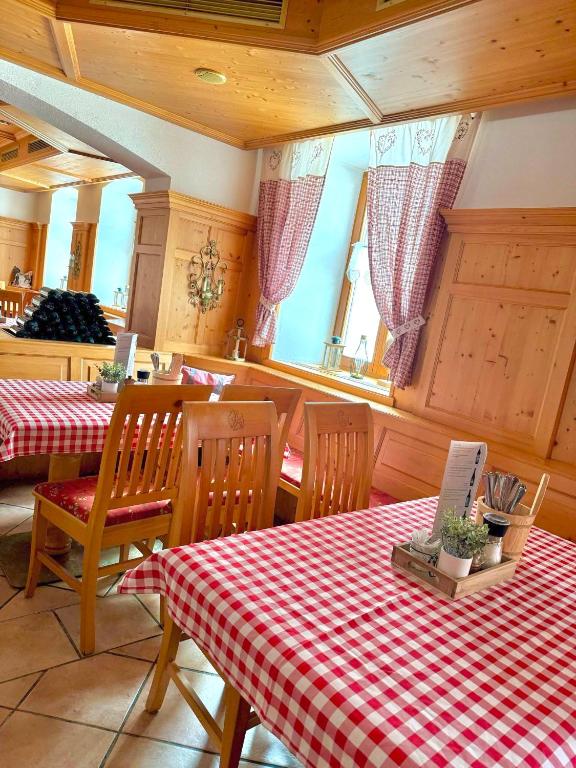 Posezení v ubytování Hotel Ledererwirt