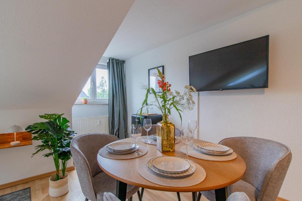 Μια τηλεόραση ή/και κέντρο ψυχαγωγίας στο Apartment Sternenhimmel I Aufzug I Stellplatz I Modern