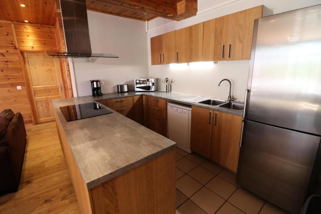 Kuchyňa alebo kuchynka v ubytovaní Résidence Grand Tichot B - Appartement 7 pièces Tignes Val claret MAE-2334