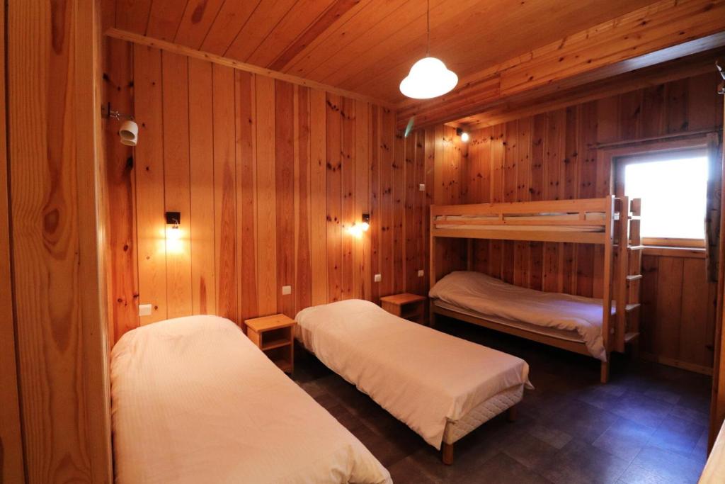 Posteľ alebo postele v izbe v ubytovaní Résidence Grand Tichot B - Appartement 7 pièces Tignes Val claret MAE-2334
