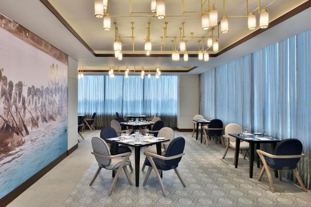 Posezení v ubytování Four Points by Sheraton Kochi Infopark