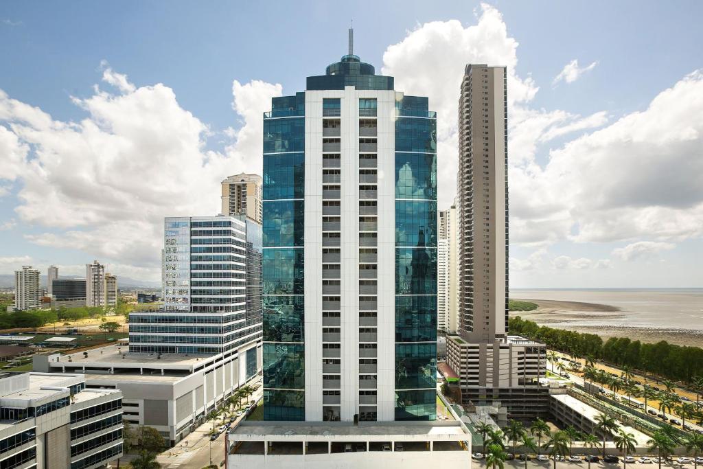 Nespecifikovaný výhled na destinaci Panamá nebo výhled na město při pohledu z hotelu