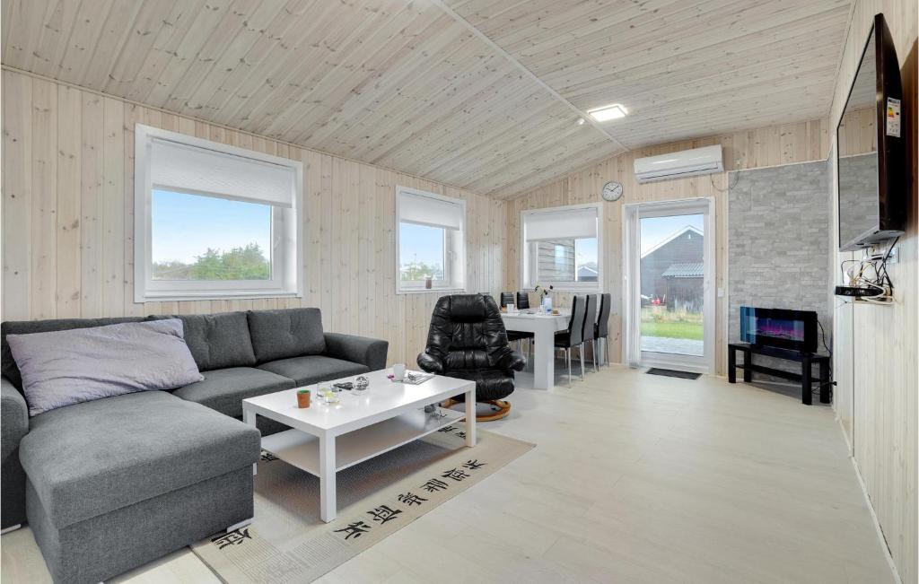 2 Bedroom Lovely Home In Skjern - Maison De Vacances De Deux Chambres