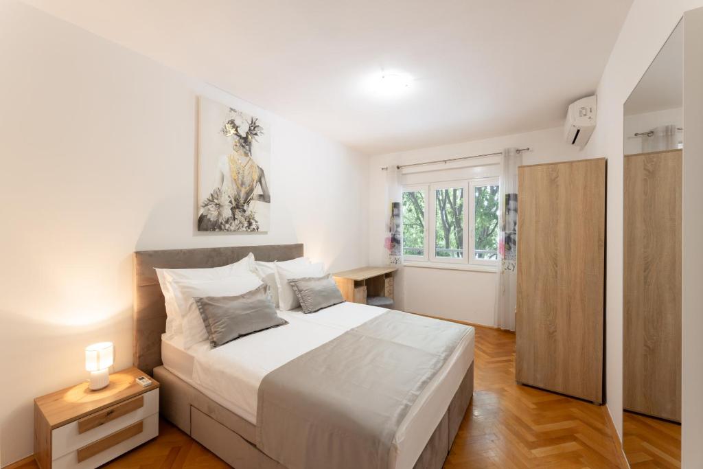 Apartment Central to Beach & Old town