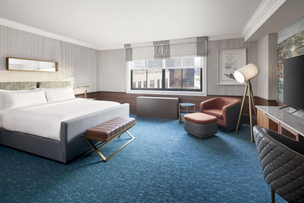 Hotel Cleveland Autograph Collection - Queen Room Met Twee Queensize Bedden En Uitzicht Op Het Openbaar Vierkant - Mobiliteit Toegankelijk Met Rol In Douche