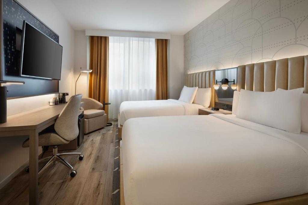 Courtyard by Marriott New York Manhattan / Soho - Double Room With Two Double Beds