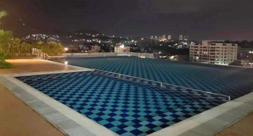 Bazén v ubytování Mia Casa Cebu One Pavillon Place nebo v jeho okolí