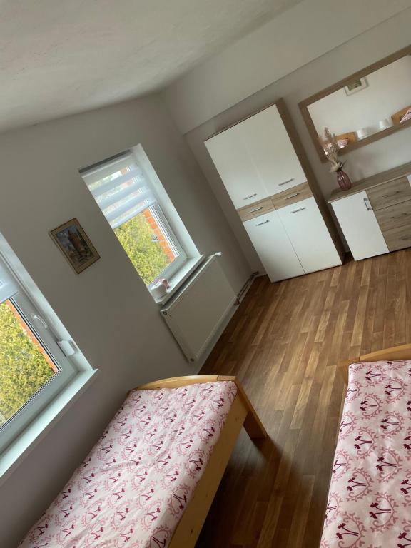 Ferienwohnung im Gutshaus - Two-Bedroom Apartment