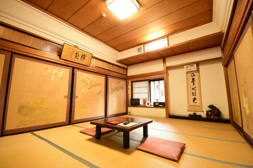 Fotografie z fotogalerie ubytování Koyasan Shukubo Fugenin v destinaci Kojasan