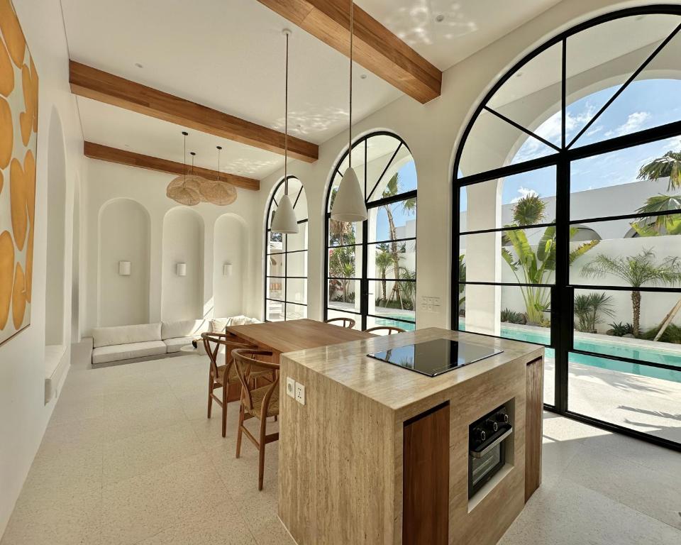 Dolce villas in Bingin - 18