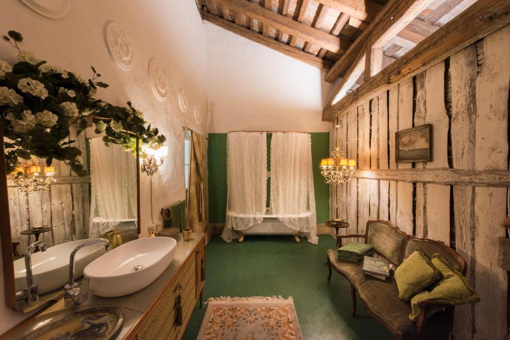 Koupelna v ubytování Glamping Canonici di San Marco