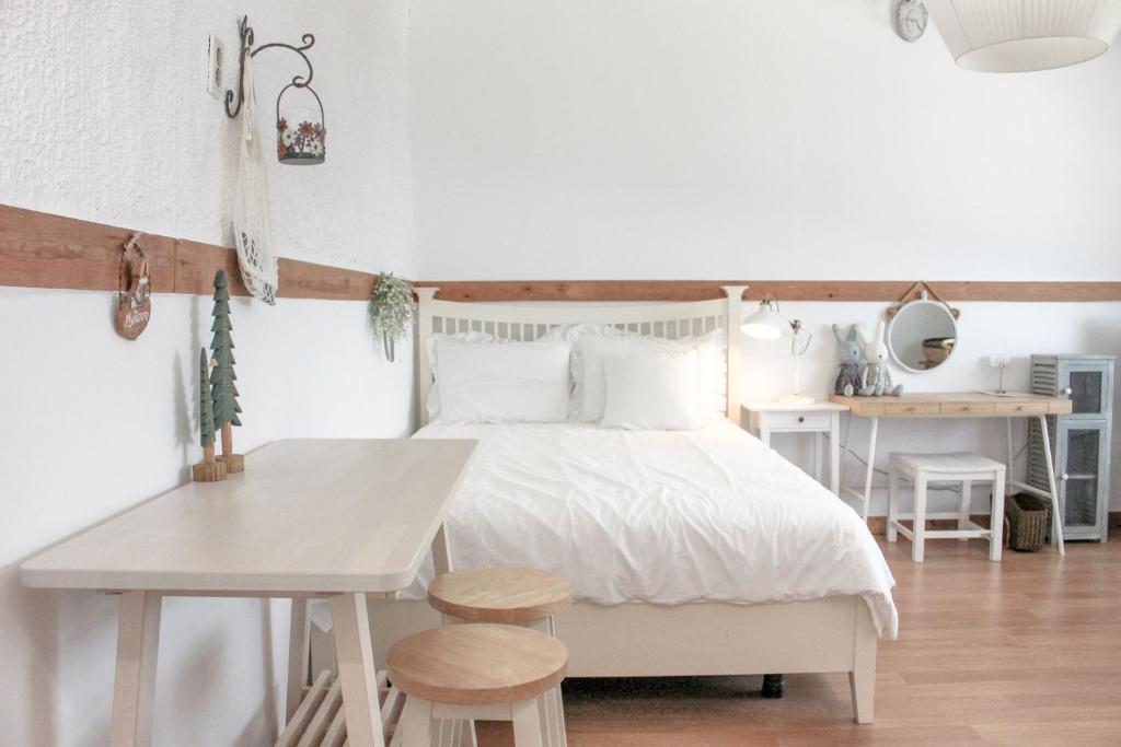 Country House Exclamation Mark & Comma - Quarto Duplo Com Vista Para O Mar