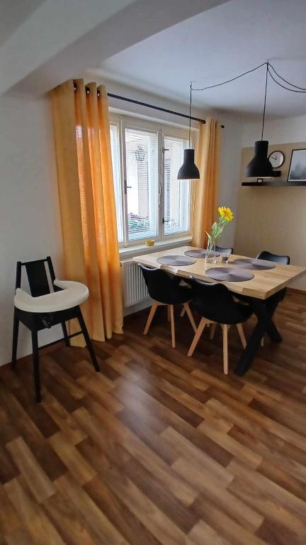 Fotografie z fotogalerie ubytování Dům Krčín v Náchodě