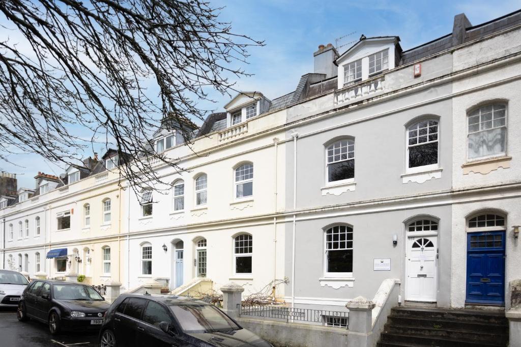 Hoone, kus puhkemaja asub