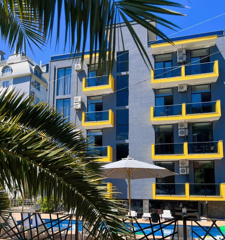 Bazén v ubytování Casa Del Mar nebo v jeho okolí