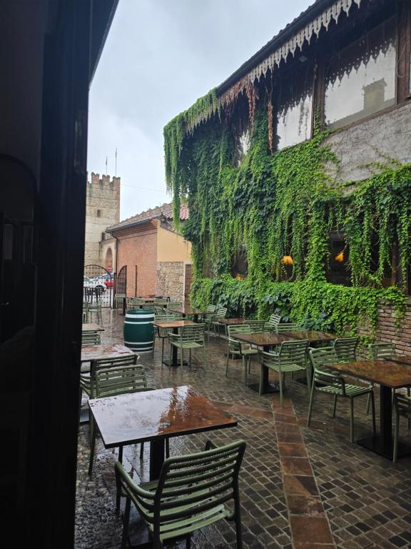 Restaurace v ubytování Albergo Al Gambero