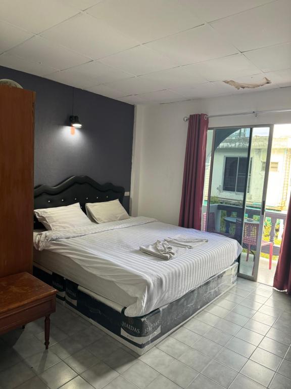 DDINN BEACH GUESTHOUSE - Resim 6