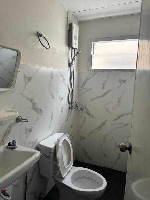 DDINN BEACH GUESTHOUSE - Resim 7