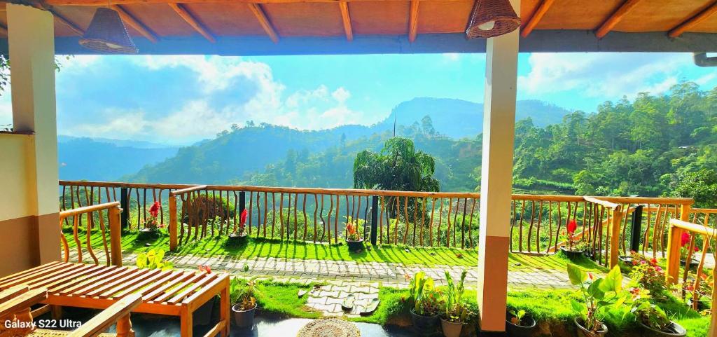 Rainbow Sky Cottage - 16