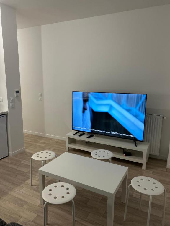 Photo de la galerie de l'établissement Studio moderne, à Melun