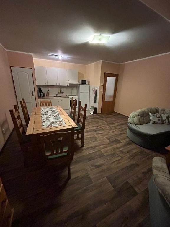 Kuchyň nebo kuchyňský kout v ubytování Prázdninový byt v podkroví