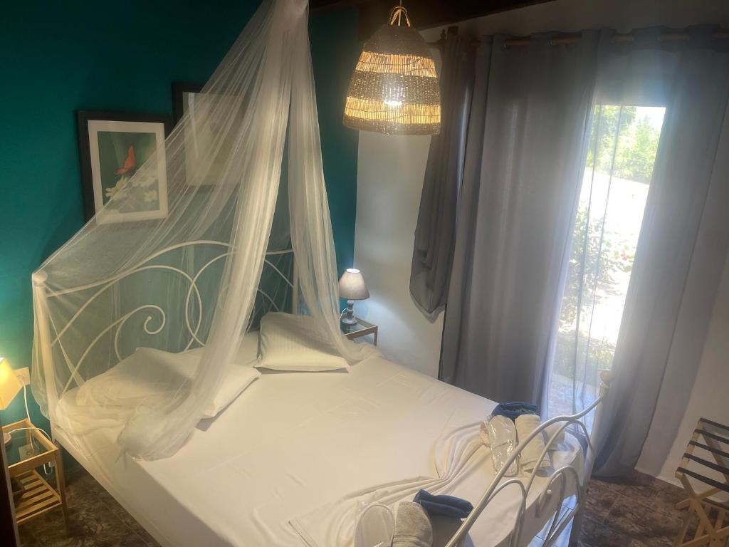 Villas Vista Del Mar - 4