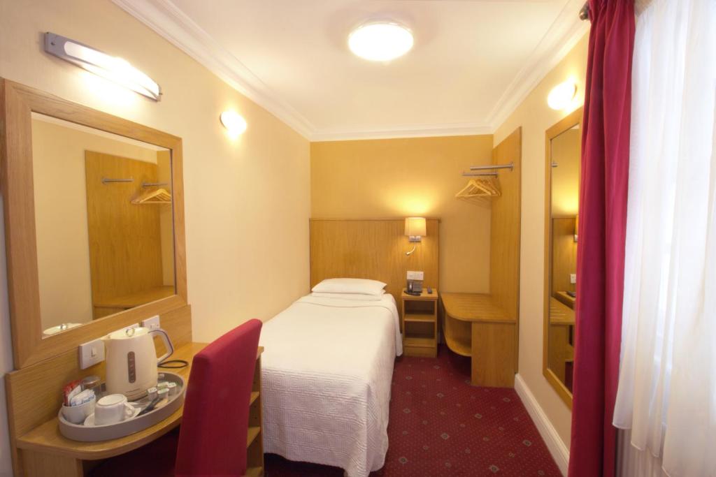 Balmoral House Hotel - Resim 12