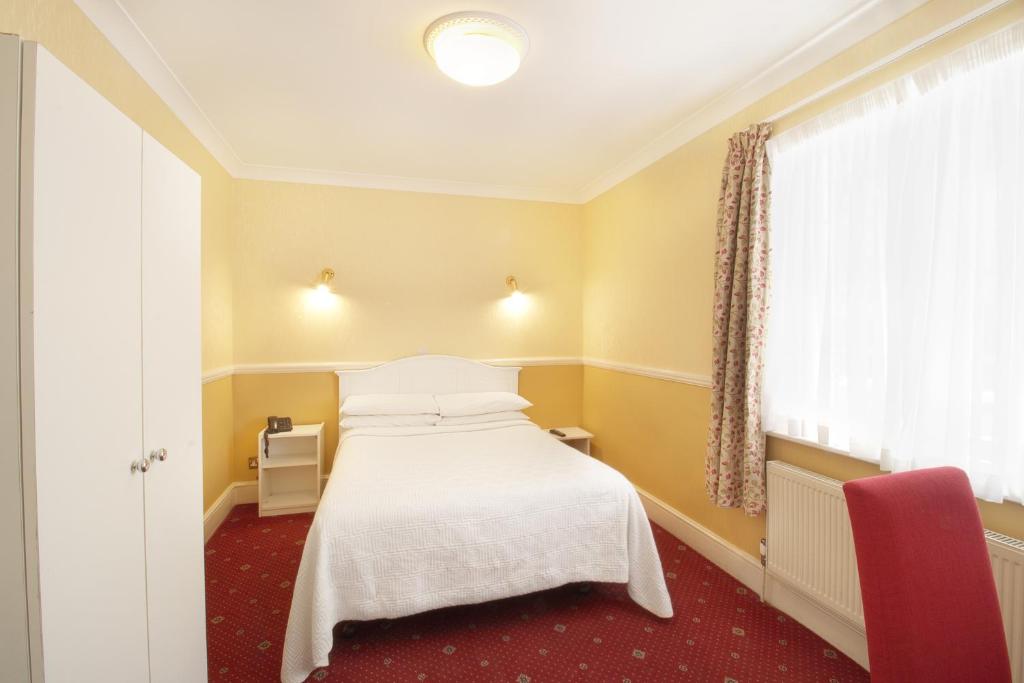Balmoral House Hotel - Resim 10