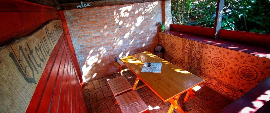 A seating area at Vitényi Pince Vendégház