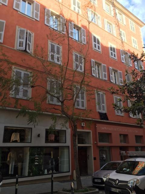 Photo de la galerie de l'établissement nid au 5eme étage, à Bastia