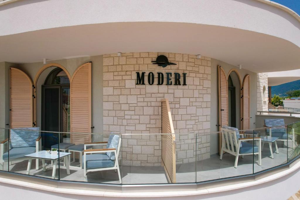 Gallery image of Moderi Luxury Suites in Skala Potamias