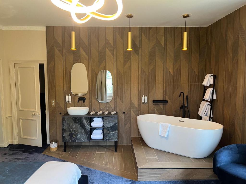 Château de la Bribourdière - Deluxe King Suite