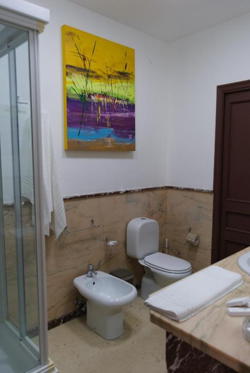 Koupelna v ubytování Allure Palace
