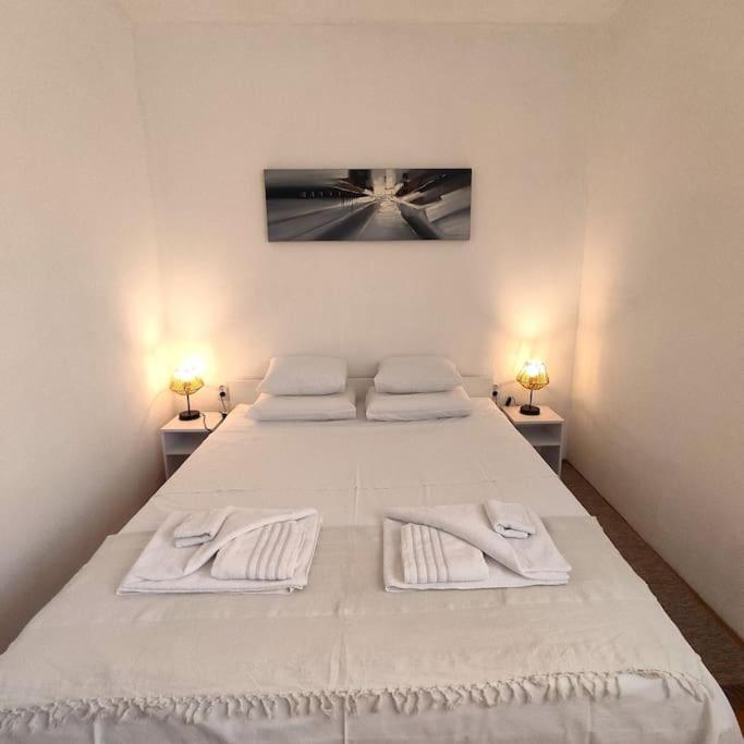 Apartment Riposo with FREE parking - near the beach