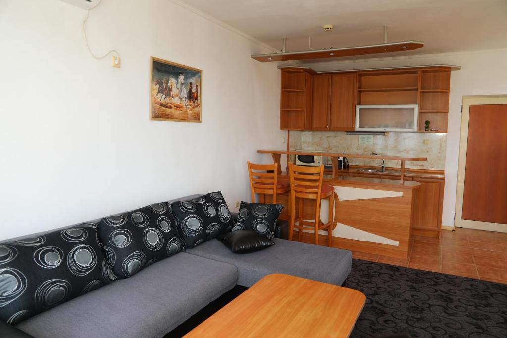 Kuchyň nebo kuchyňský kout v ubytování Hotel Sofia Beach