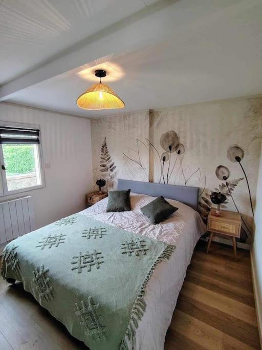 Postel nebo postele na pokoji v ubytování Le Jardin des Lacs Gîte Nature et SPA