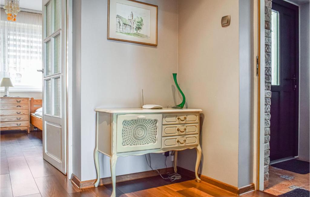 Fotografia z galérie ubytovania 4 Bedroom Gorgeous Home In Nowe Warpno v destinácii Nowe Warpno