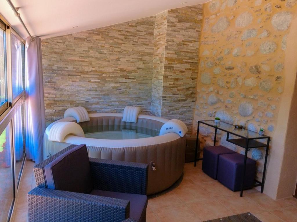Posezení v ubytování Logis Hotel Restaurant Mas de la Prairie