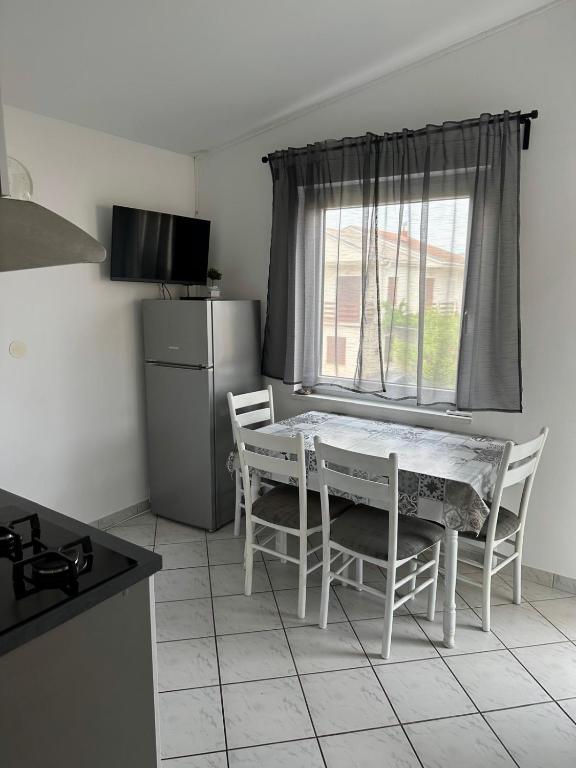 Kuchyňa alebo kuchynka v ubytovaní Apartments A&S