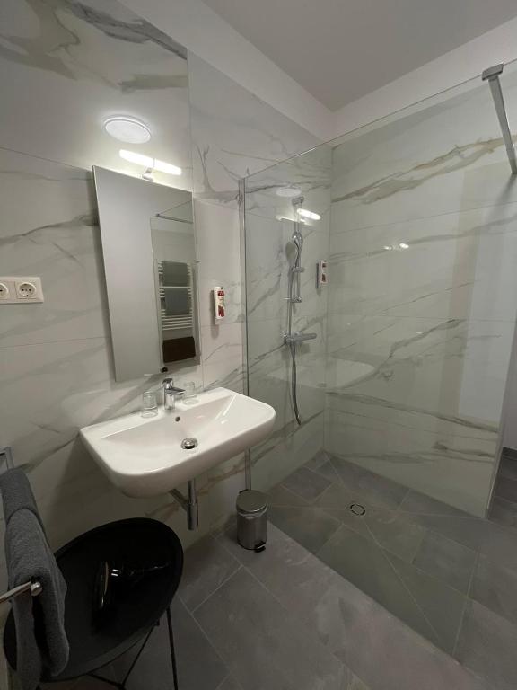 Koupelna v ubytování Hotel Mörbischerhof