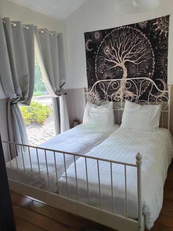 Postel nebo postele na pokoji v ubytování B&B Land of Tir Nan Og