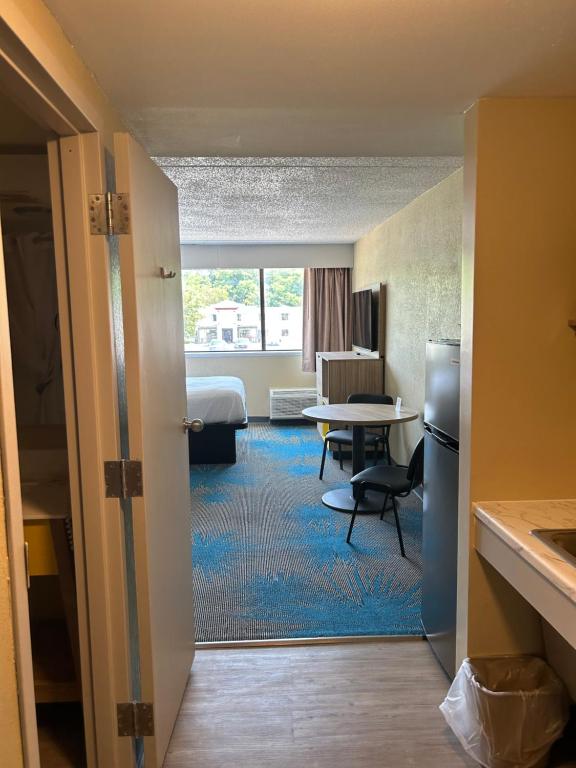 Posezení v ubytování Days Inn by Wyndham Gettysburg