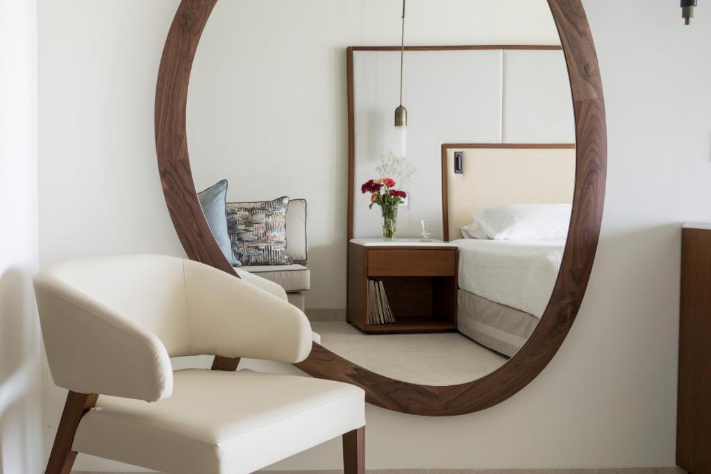 Porto Elounda Golf & Spa Resort, Six Senses Spa - Premium Junior Suite