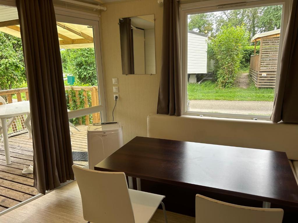 Fotografie z fotogalerie ubytování Mobil Home Ile du Rhin Camping Tohapi-Alsace v destinaci Biesheim