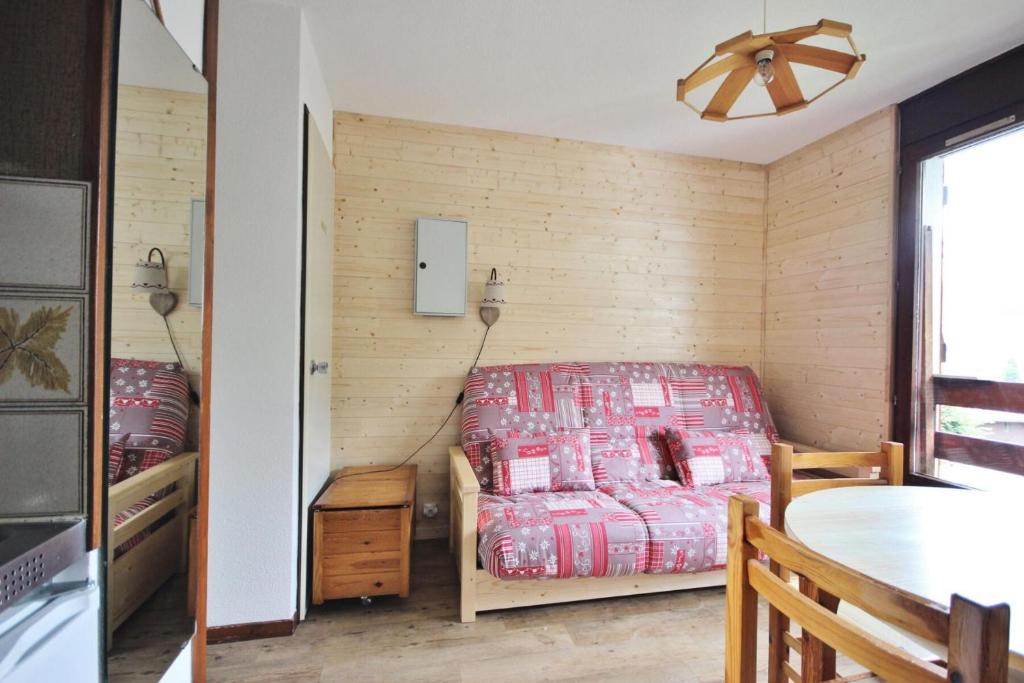 Zdjęcie z galerii obiektu Résidence Glieres - Studio 3 personnes à Bourg Saint Maurice dans une résidence avec piscine et proche du funiculaire MAE-2161 w mieście Bourg-Saint-Maurice