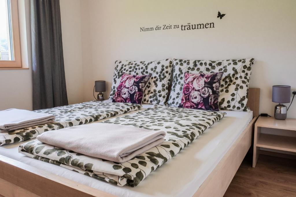 Postel nebo postele na pokoji v ubytování 751Pelzrain