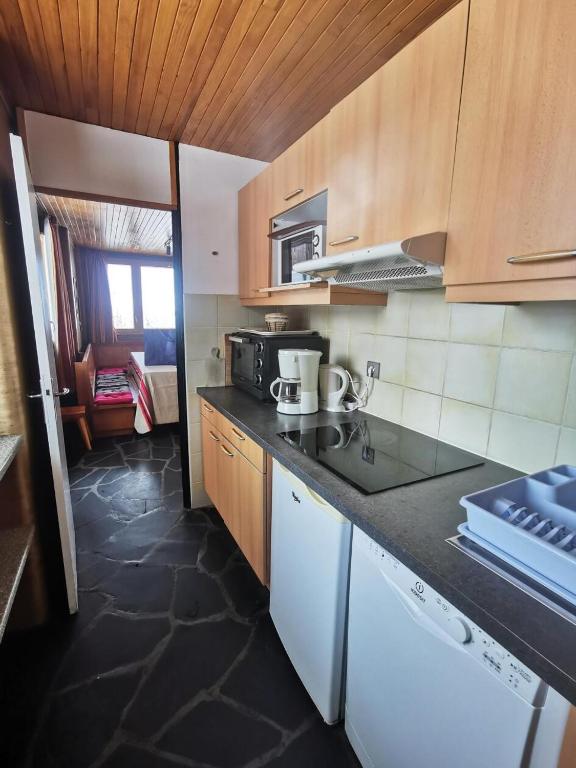 Photo de la galerie de l'établissement Résidence Jannu - Appartement 3 pièces 8 personnes Plagne Centre MAE-5034, à La Plagne Tarentaise